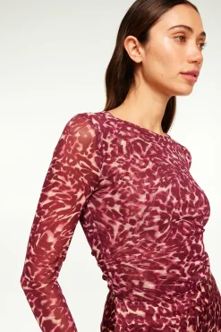 MISA Los Angeles LULA TOP><noscript><img width=