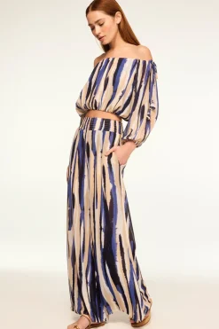 MISA Los Angeles PIA PANT><noscript><img width=
