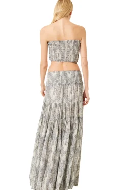 MISA Los Angeles ROKSANA BANDEAU><noscript><img width=